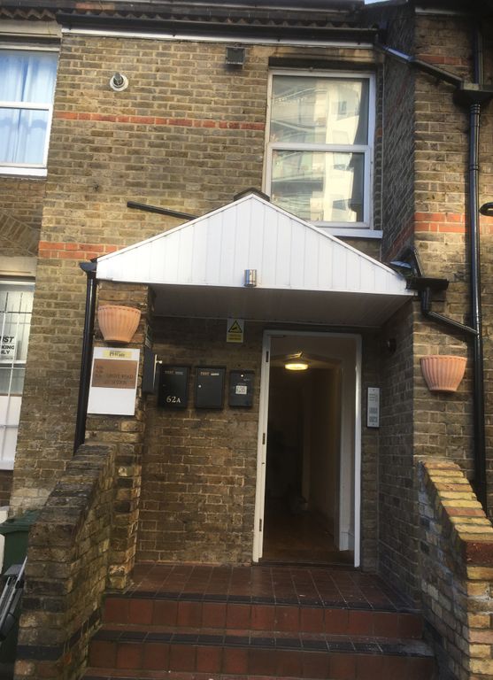 2 bed flat for sale in Grove Road, Sutton SM1 Zoopla