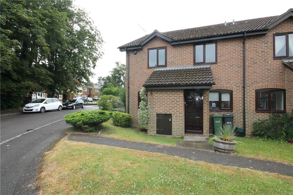 2 bed end terrace house to rent in Bunbury Way, Epsom KT17 Zoopla