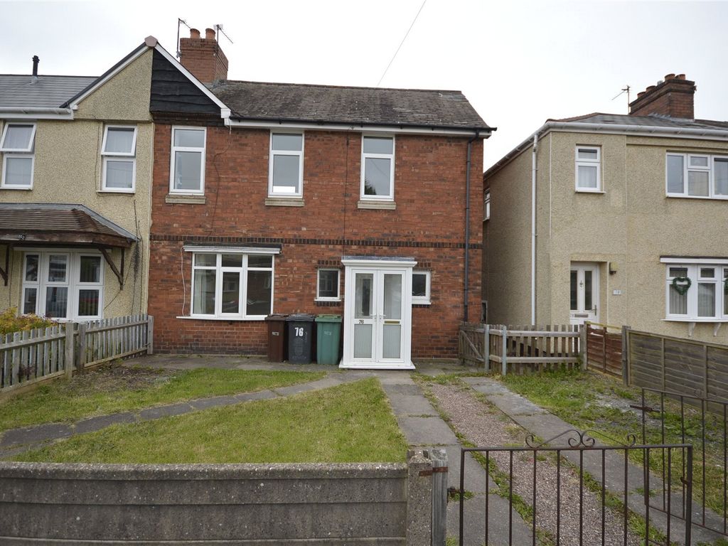 2 bed semidetached house to rent in Albany Crescent, Bilston, West