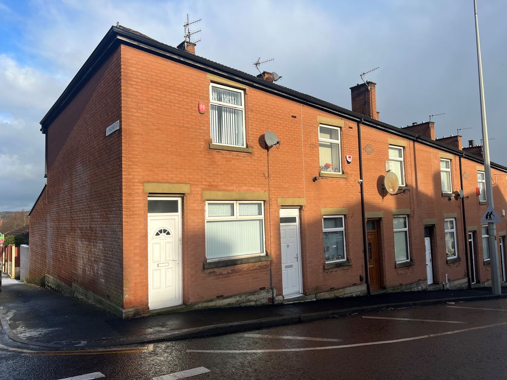 2 bed end terrace house to rent in Livesey Branch Road, Blackburn BB2