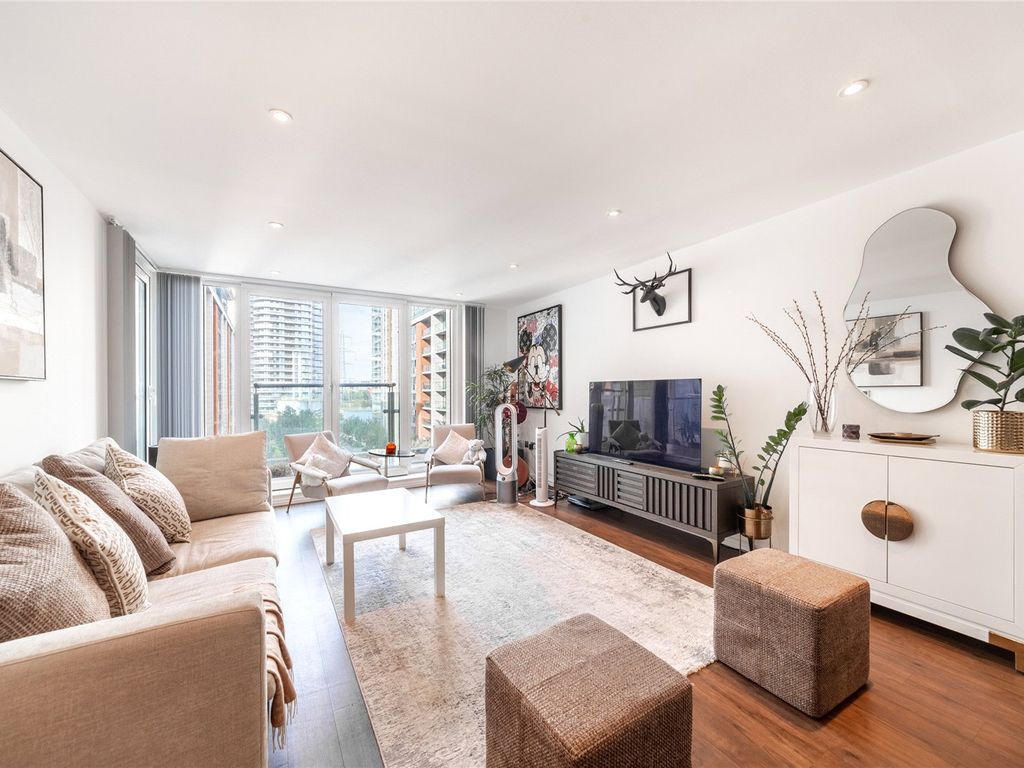 2 bed flat for sale in The Oxygen, 18 Western Gateway, London E16, £