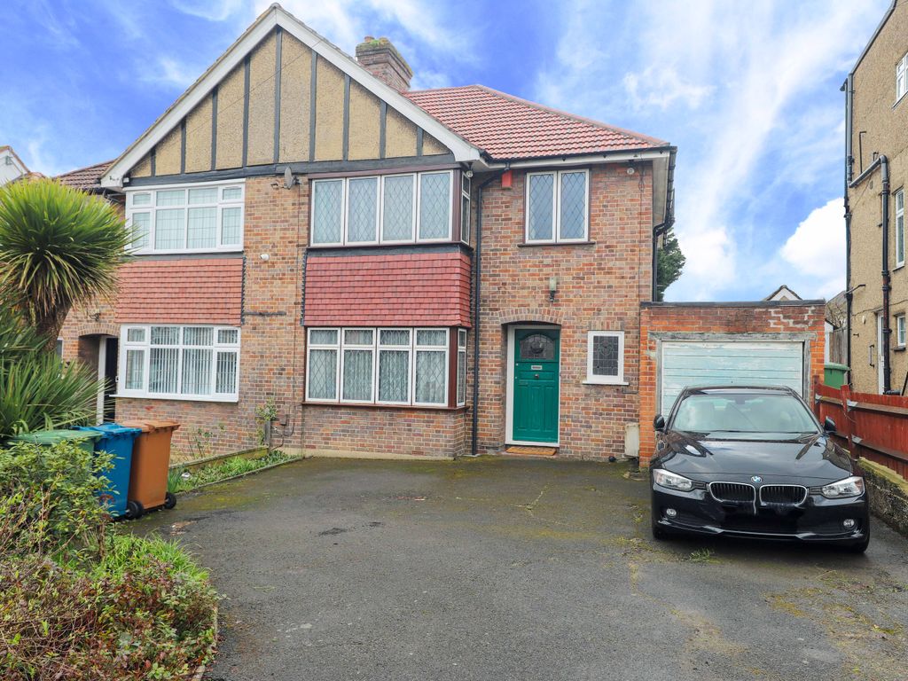 3 bed semidetached house for sale in Rayners Lane, Pinner HA5 Zoopla