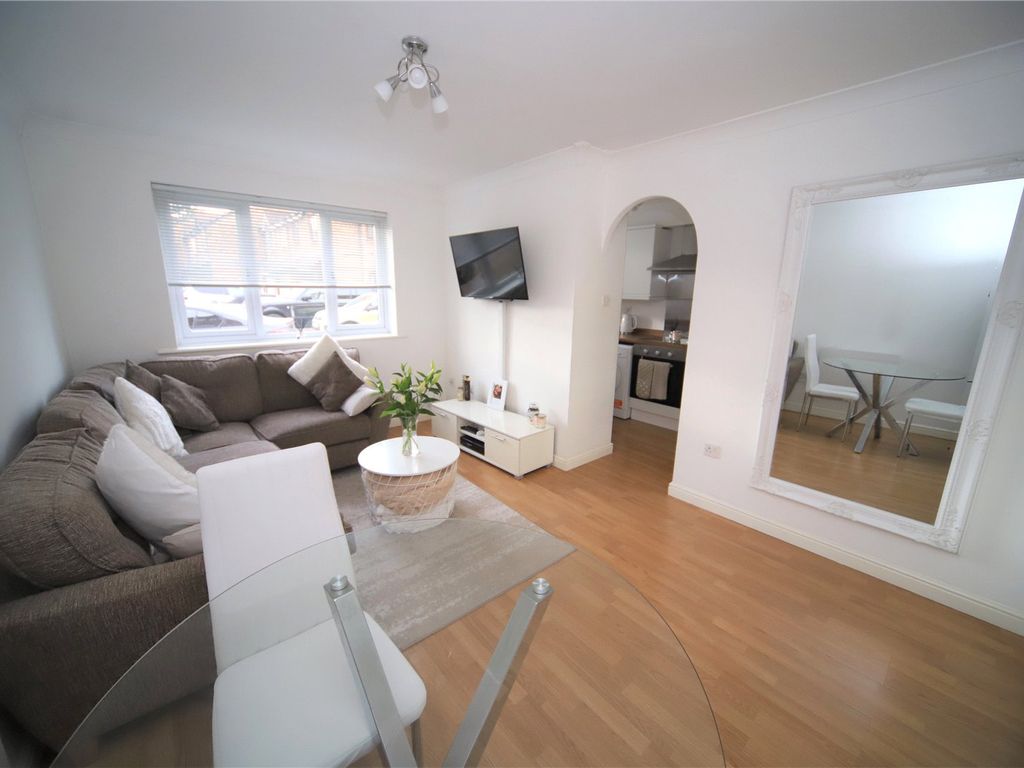 1 bed flat for sale in Parsonage Road, Grays, Essex RM20 - Zoopla