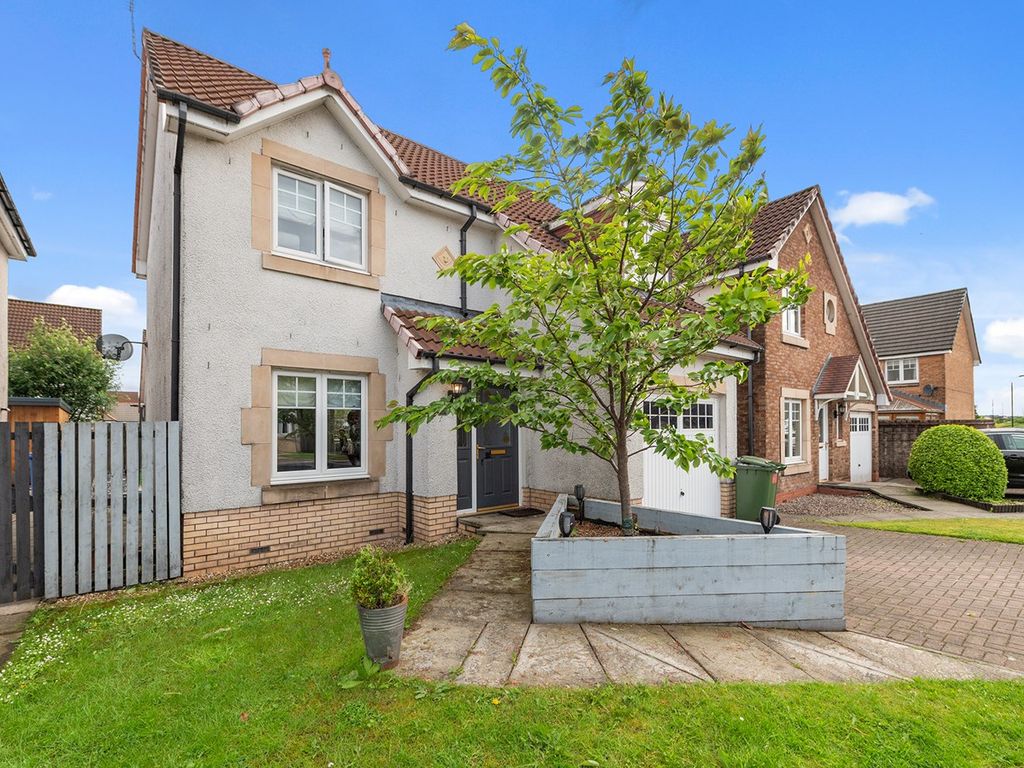 3 bed detached house for sale in Blackthorn Grove, Menstrie FK11, £