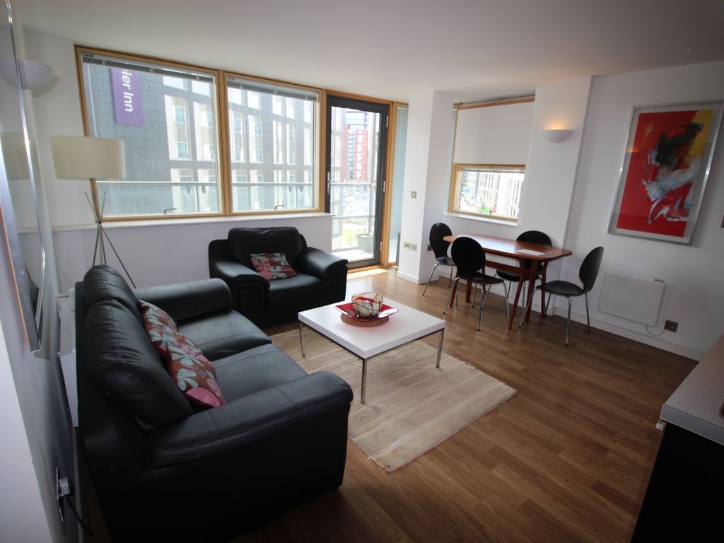 2 bed flat to rent in West Point, Wellington Street LS1 Zoopla