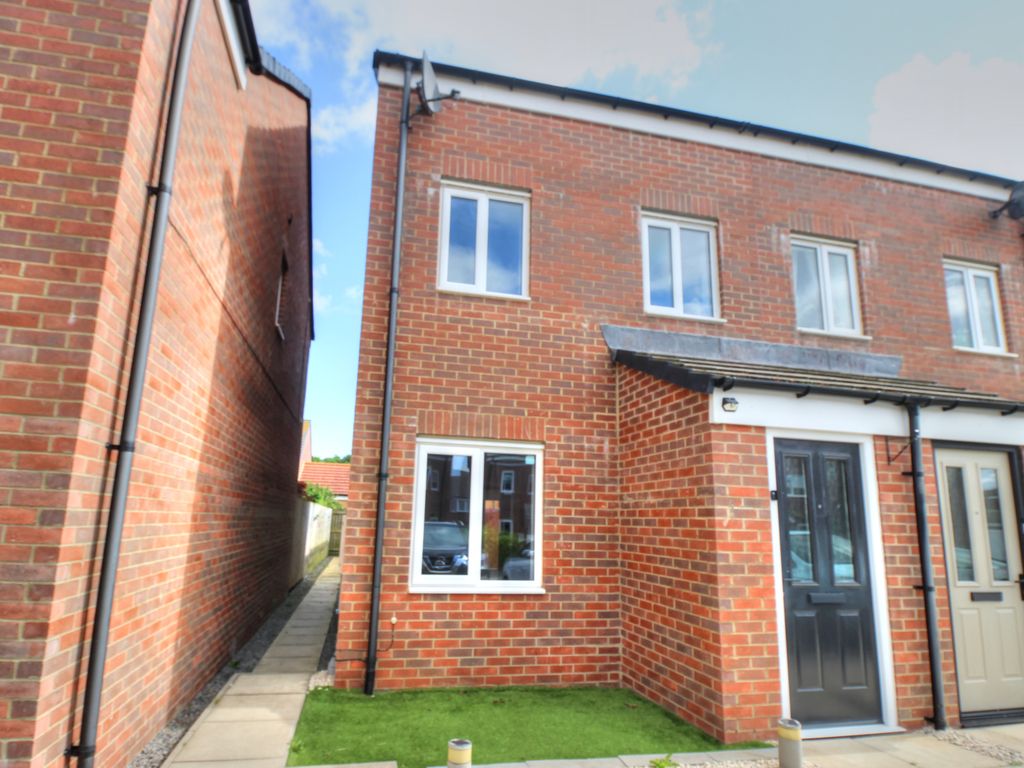 3 bed terraced house for sale in Alnwick Way, Amble, Morpeth NE65, £170,000 Zoopla