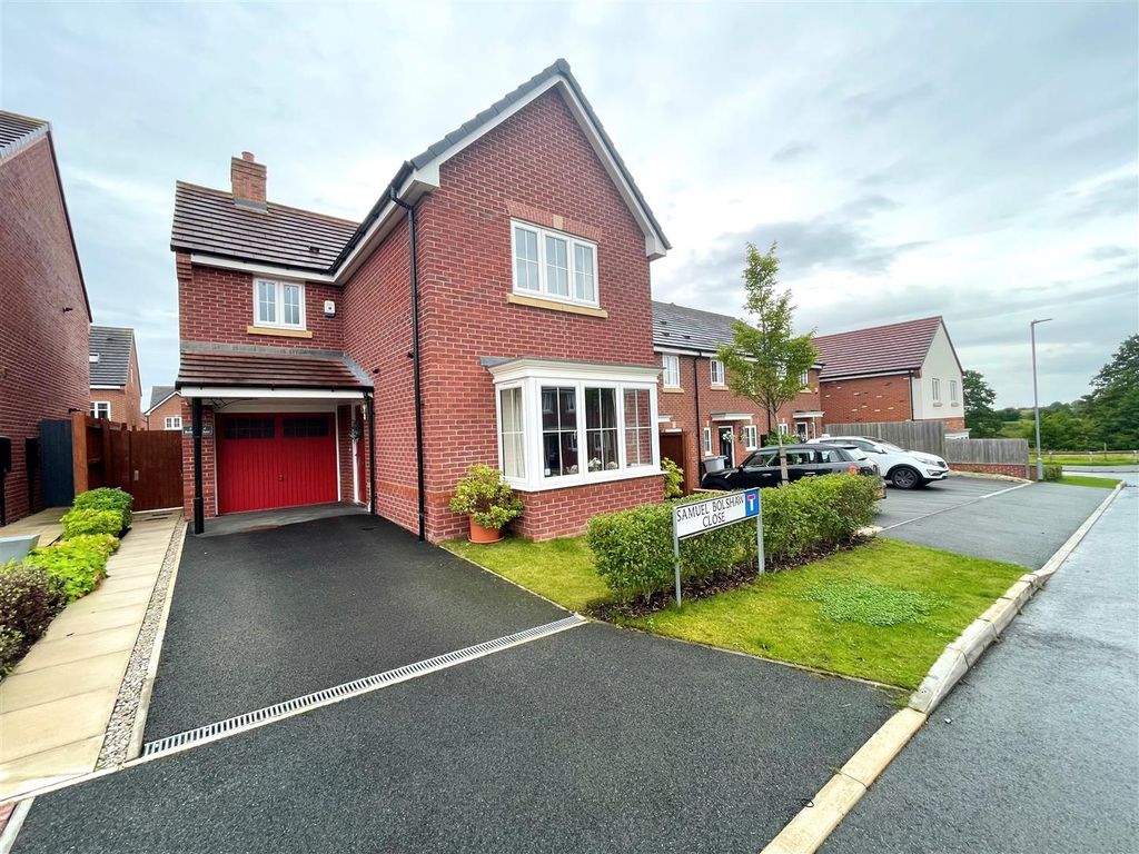 3 bed detached house for sale in Samuel Bolshaw Close, Sandbach CW11, £