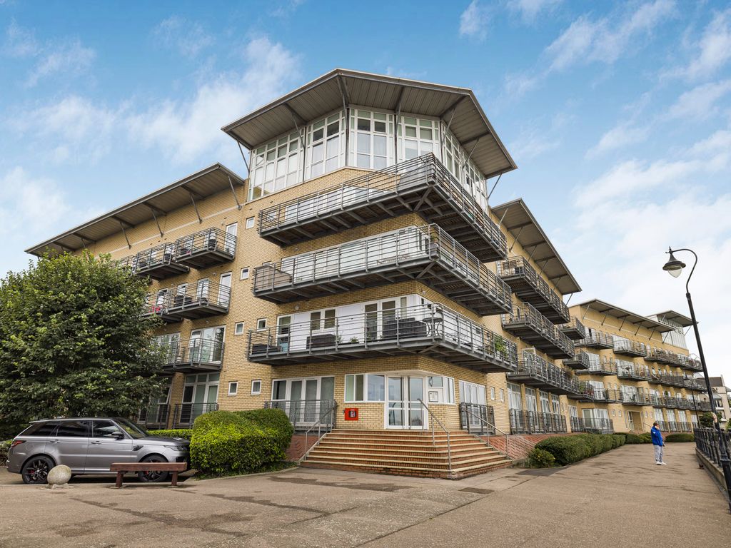1 bed flat for sale in Portland Place, Greenhithe, Kent DA9 Zoopla