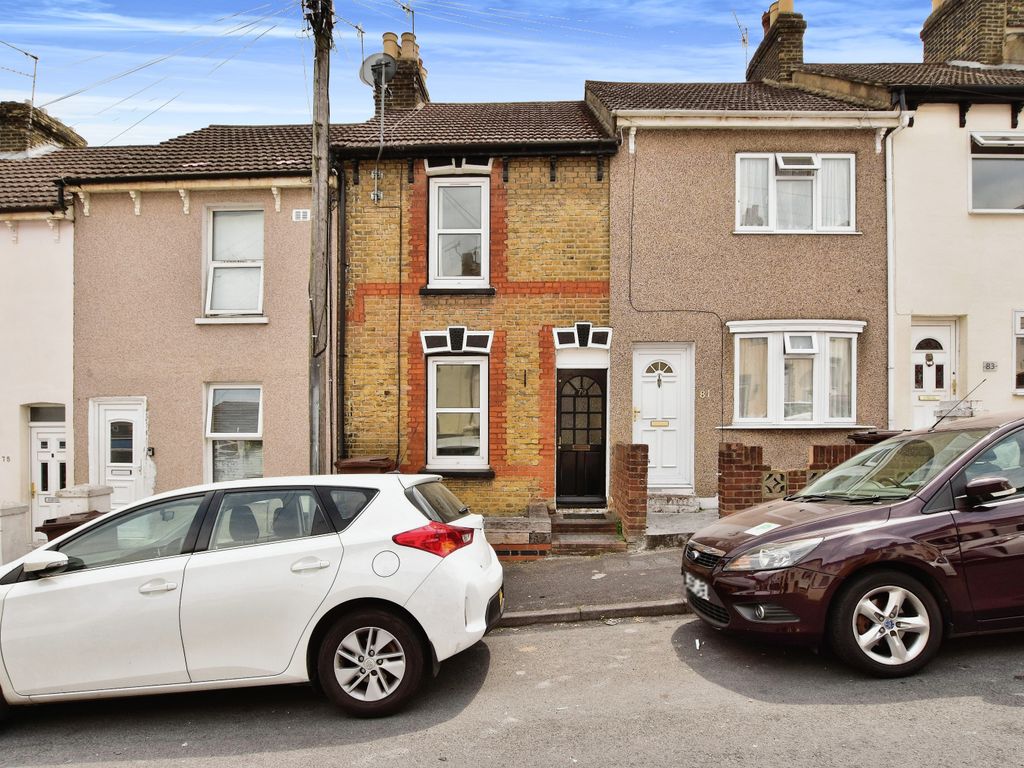 3 bed terraced house for sale in Albany Road, Chatham, Kent ME4 Zoopla