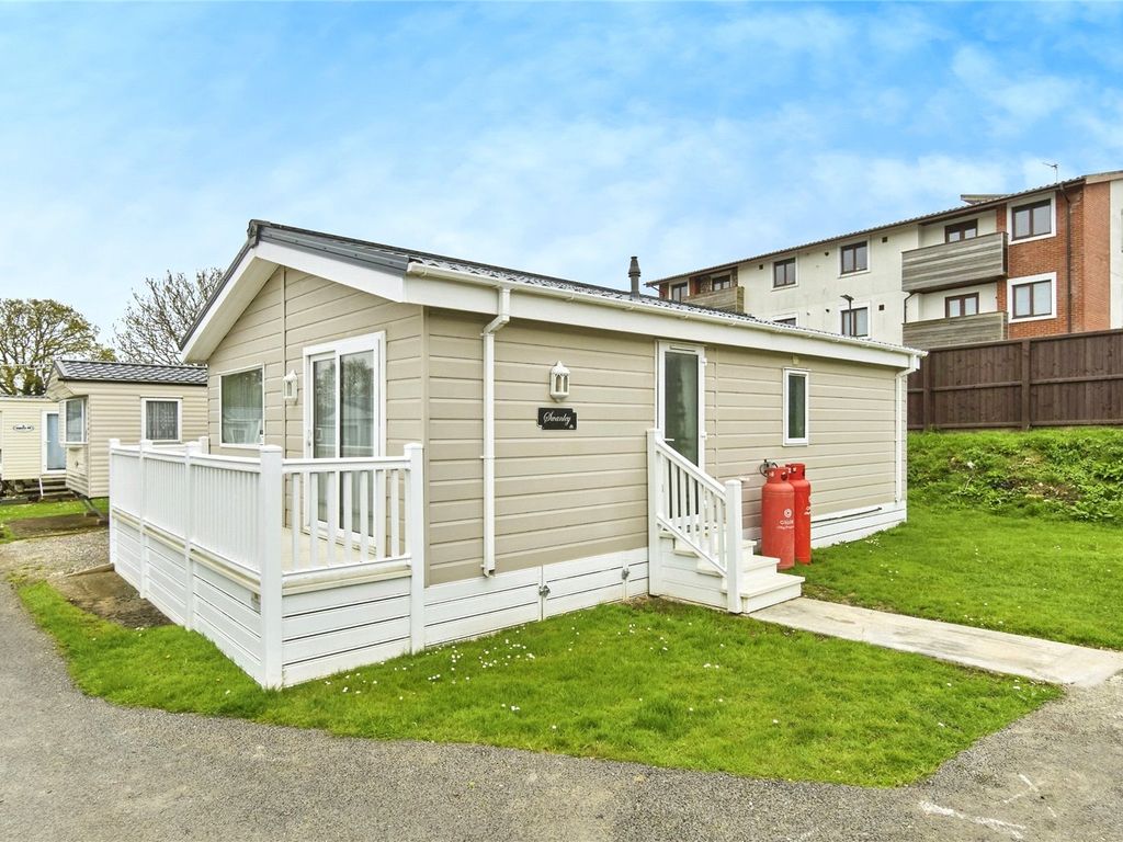 2 bed bungalow for sale in The Fairway, Sandown, Isle Of Wight PO36, £