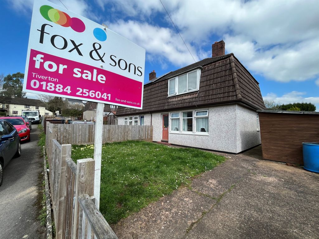 3 bed semidetached house for sale in Beaufort Close, Sampford Peverell