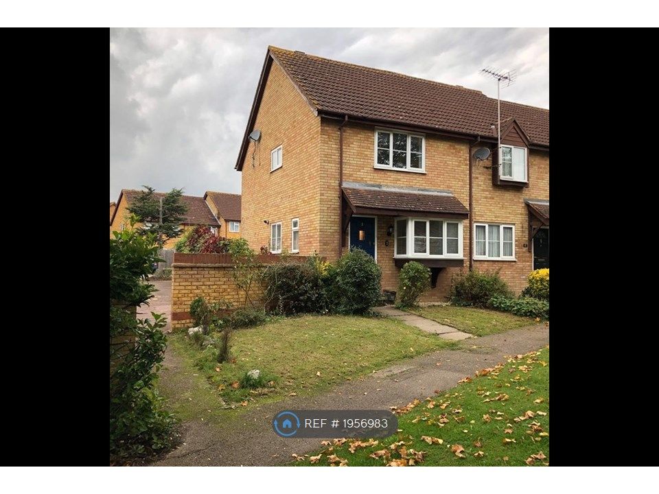 3 bed end terrace house to rent in Brecon Green, London NW9, £2,150 pcm