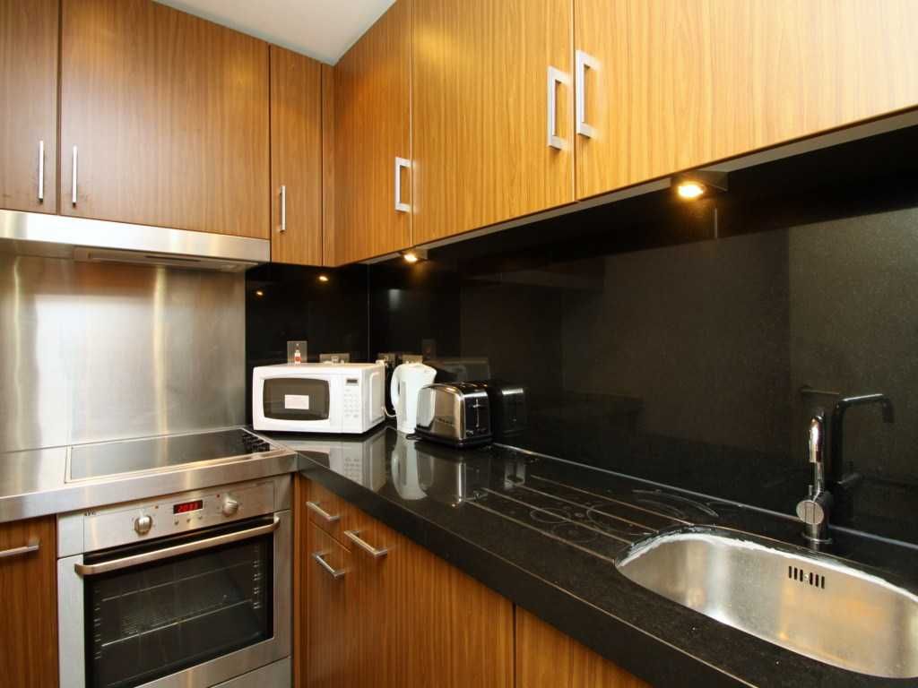 Studio to rent in New Providence Wharf, 1 Fairmont Avenue, London E14