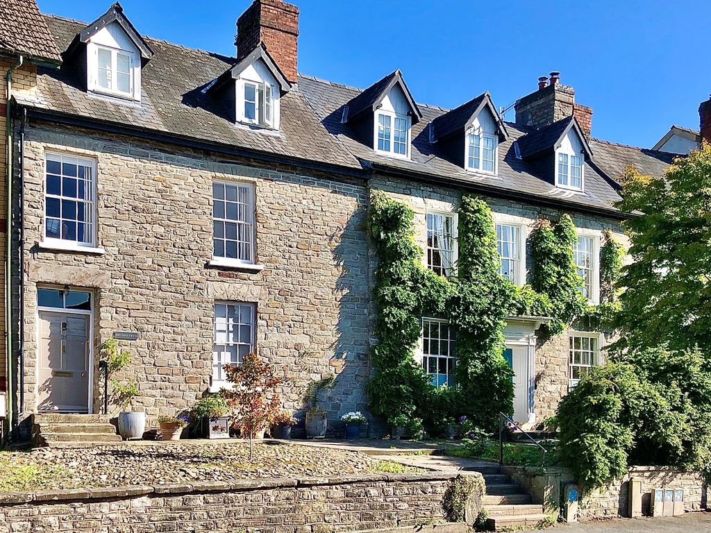 5 bed town house for sale in Broad Street, HayOnWye, Hereford HR3