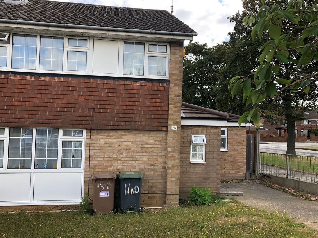 Holgate Drive, Luton LU4  