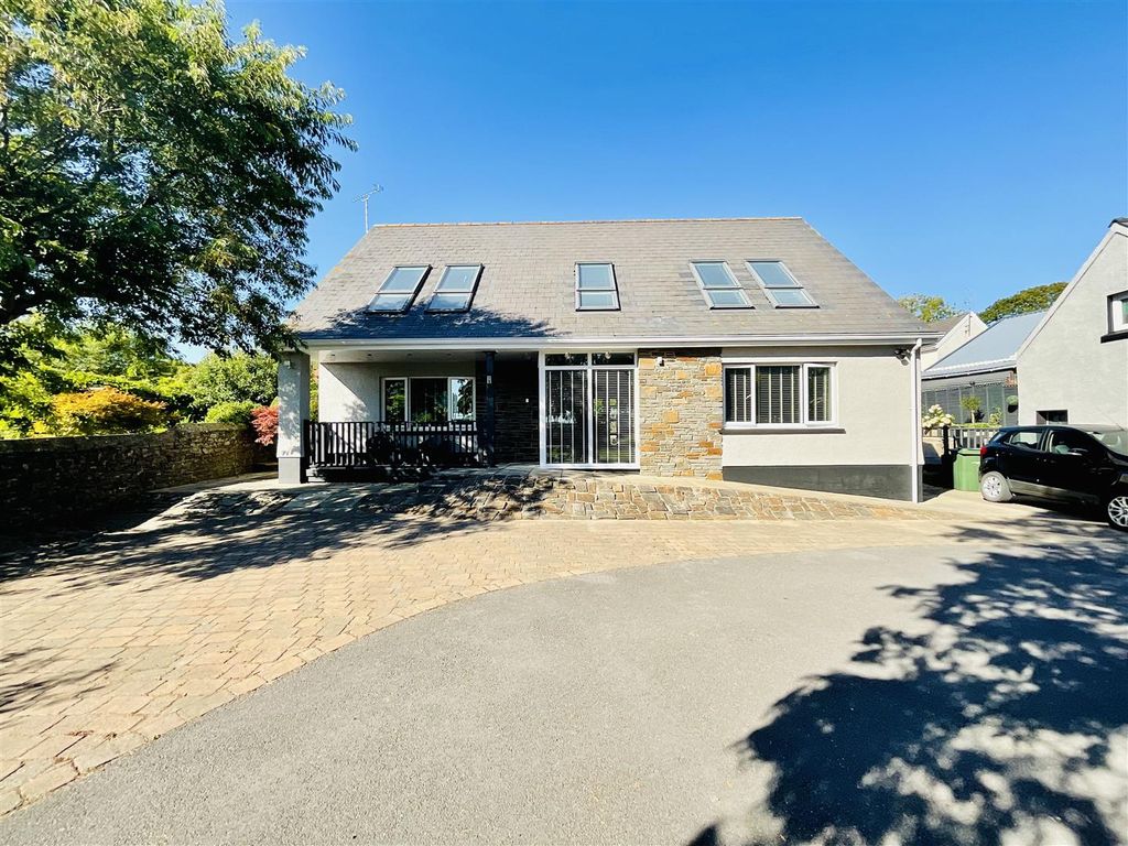 4 bed detached house for sale in Danlan Road, Pembrey, Burry Port SA16