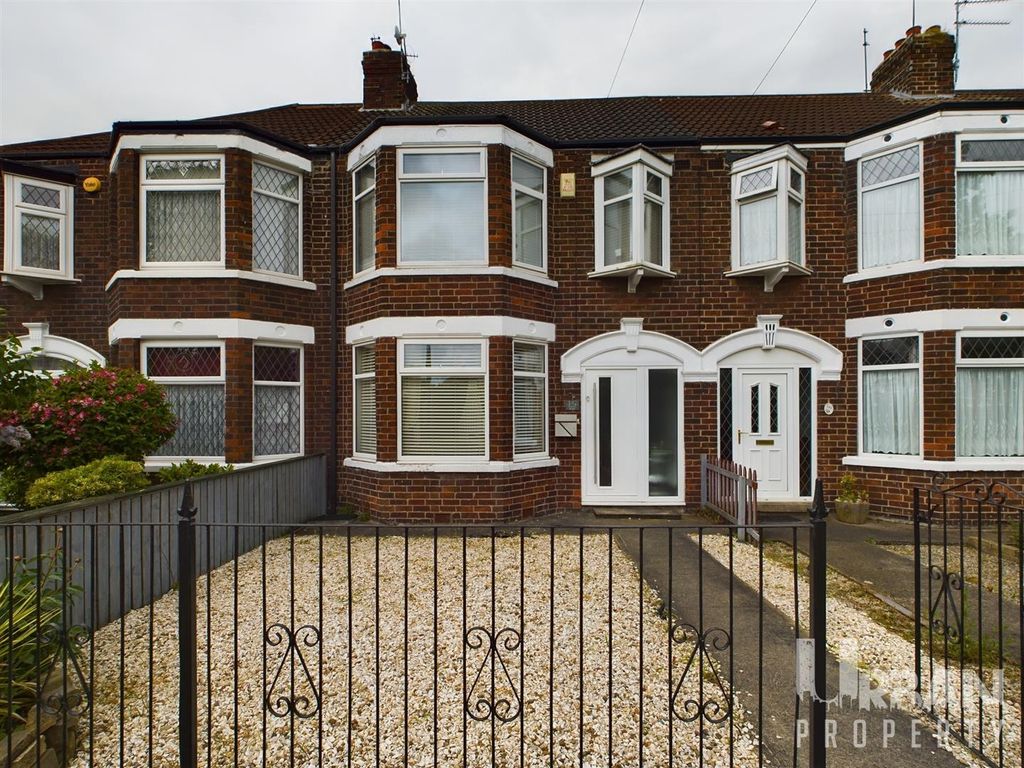 3 bed property for sale in Priory Road, Hull HU5, £155,000 Zoopla