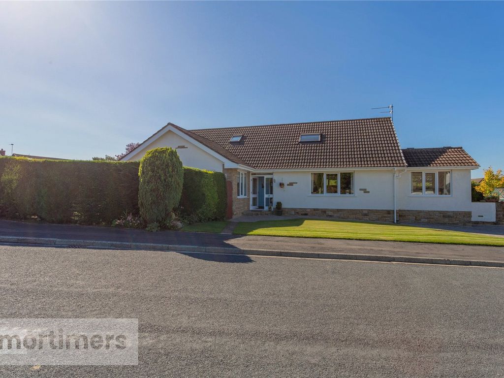 4 bed detached bungalow for sale in The Hazels, Wilpshire, Blackburn