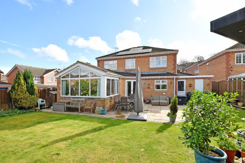 4 bed detached house for sale in Periwood Lane, Millhouses, Sheffield