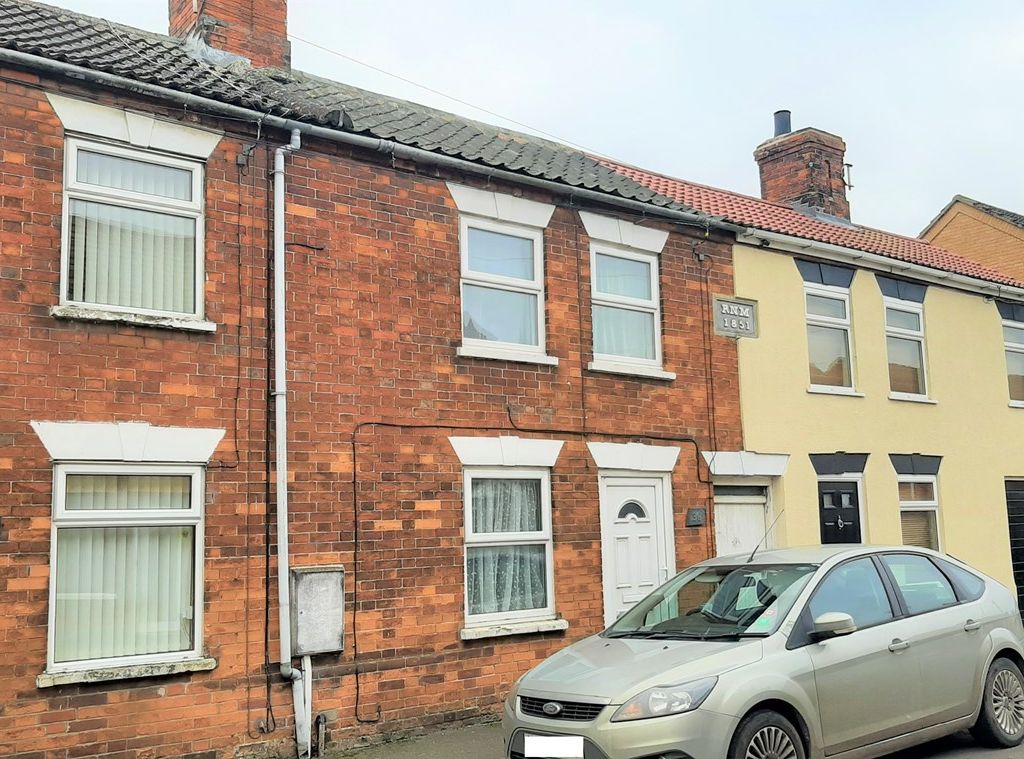 2 bed terraced house for sale in Eastgate, Bourne, Lincolnshire PE10