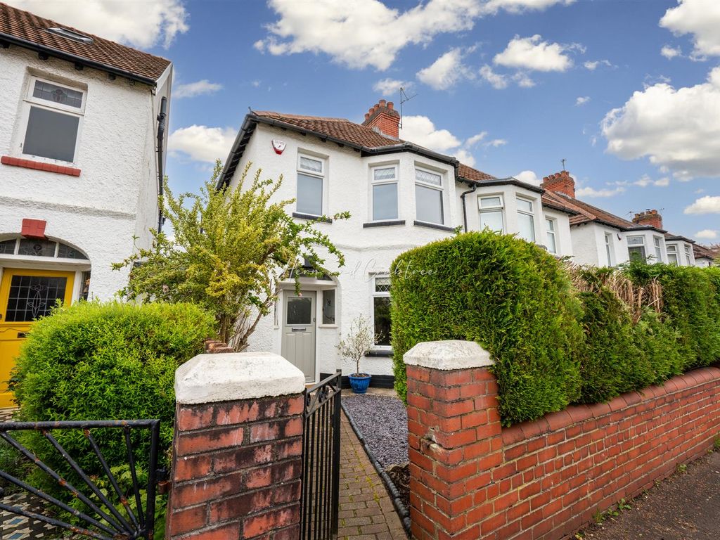 3 bed semidetached house for sale in Fairwater Grove West, Llandaff