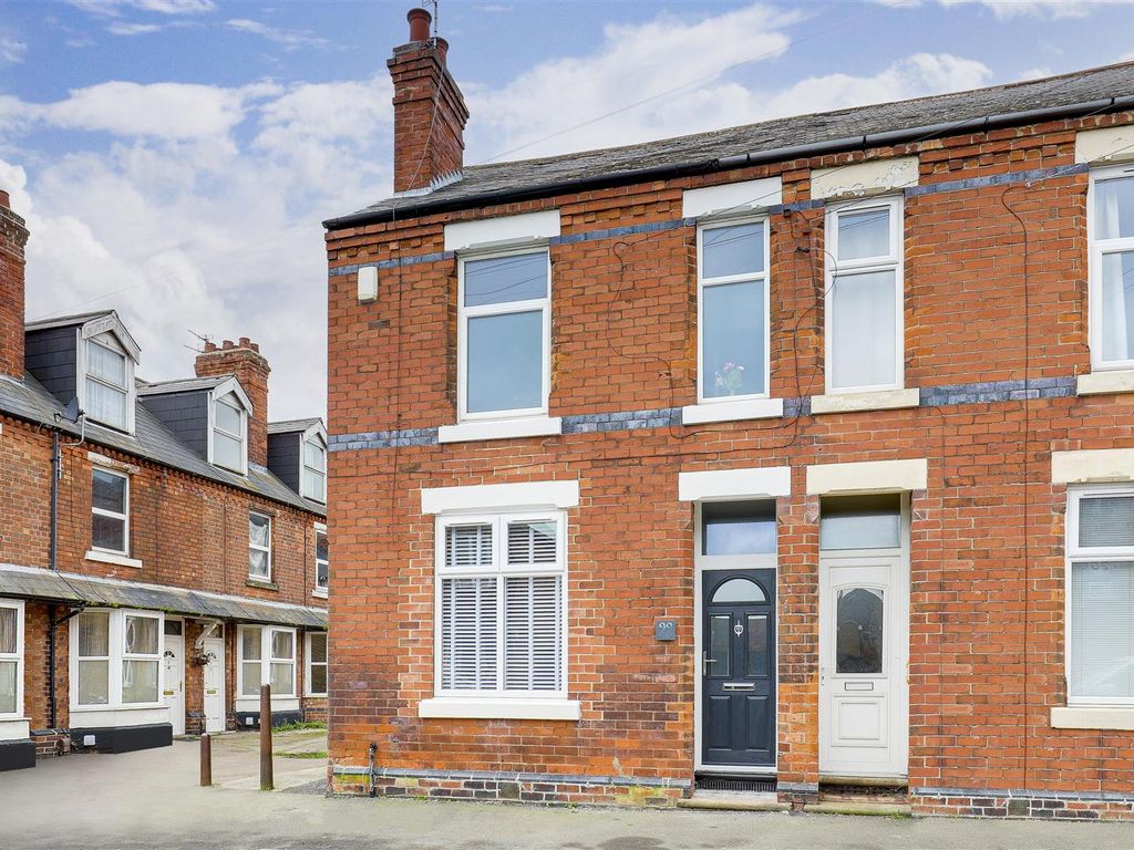 2 bed end terrace house for sale in Querneby Road, Mapperley