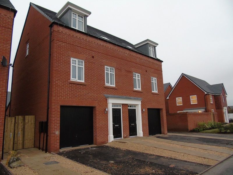 3 bed town house to rent in Stapeley, Nantwich, Cheshire CW5 Zoopla
