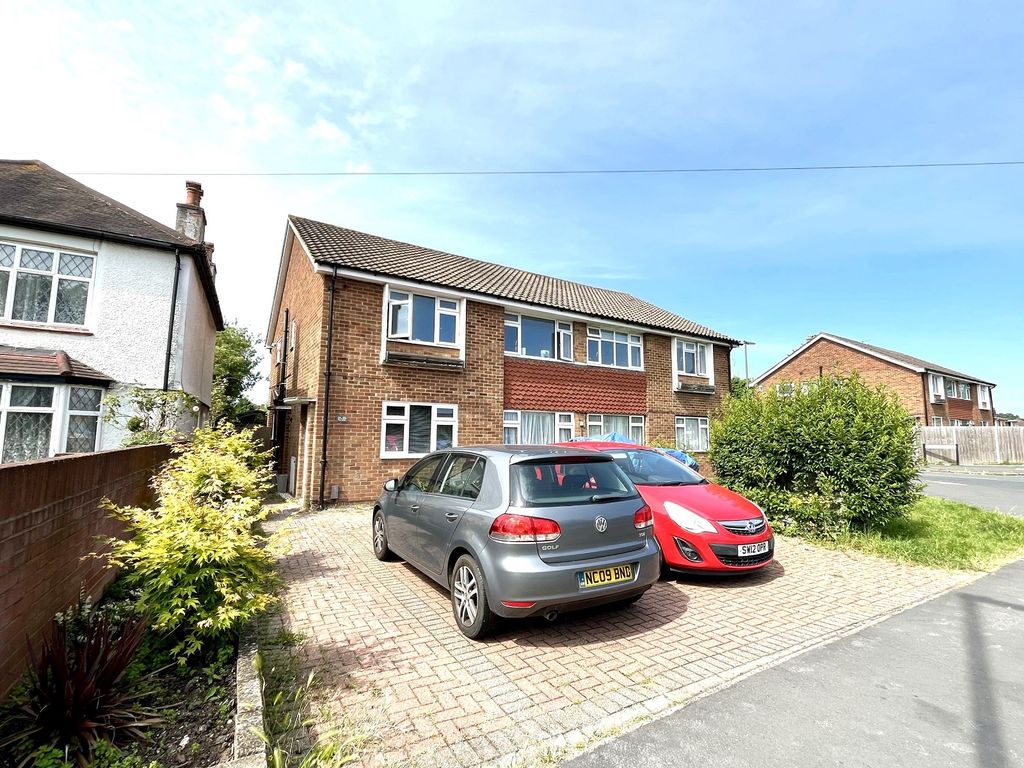 2 bed for sale in Cox Lane, Epsom, Surrey. KT19, £325,000