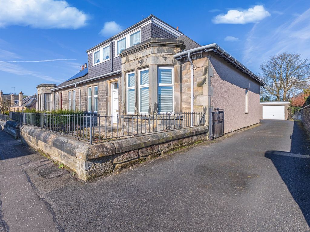 5 bed villa for sale in Hugh Place, Lochgelly KY5, £260,000 Zoopla