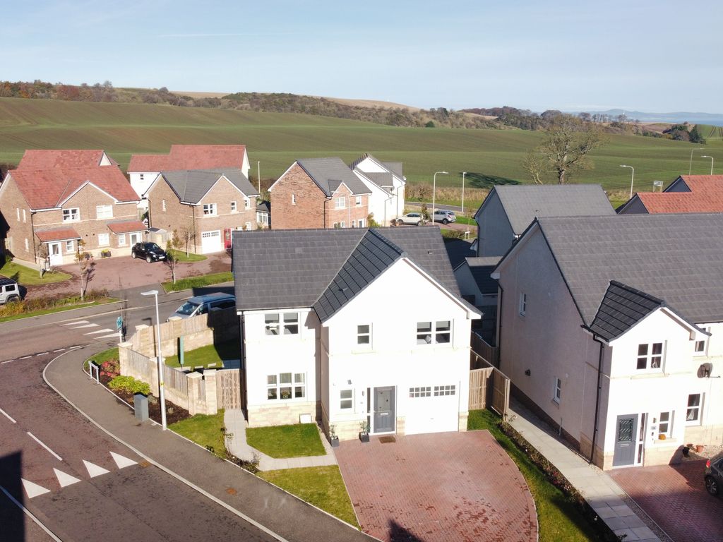 4 bed detached house for sale in Willow Crescent, Kinghorn, Burntisland