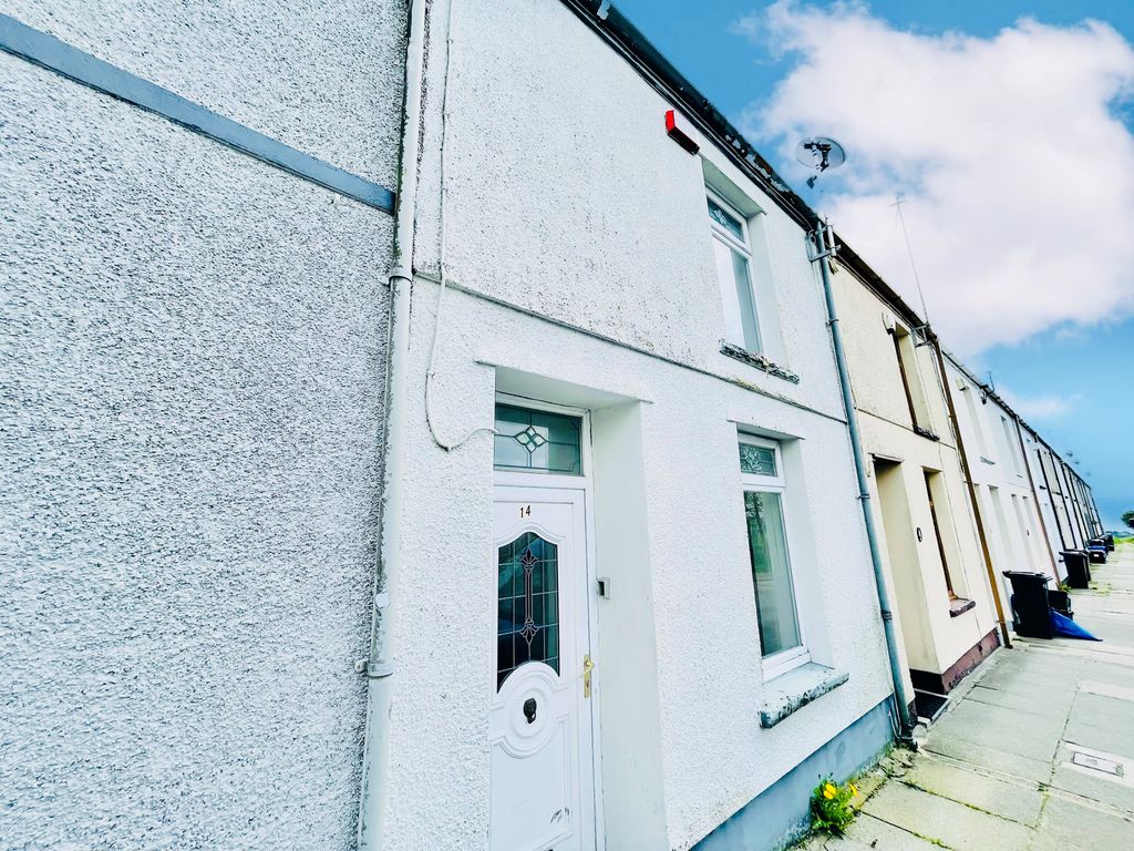 2 bed terraced house to rent in Ivor Terrace, Dowlais, Merthyr Tydfil