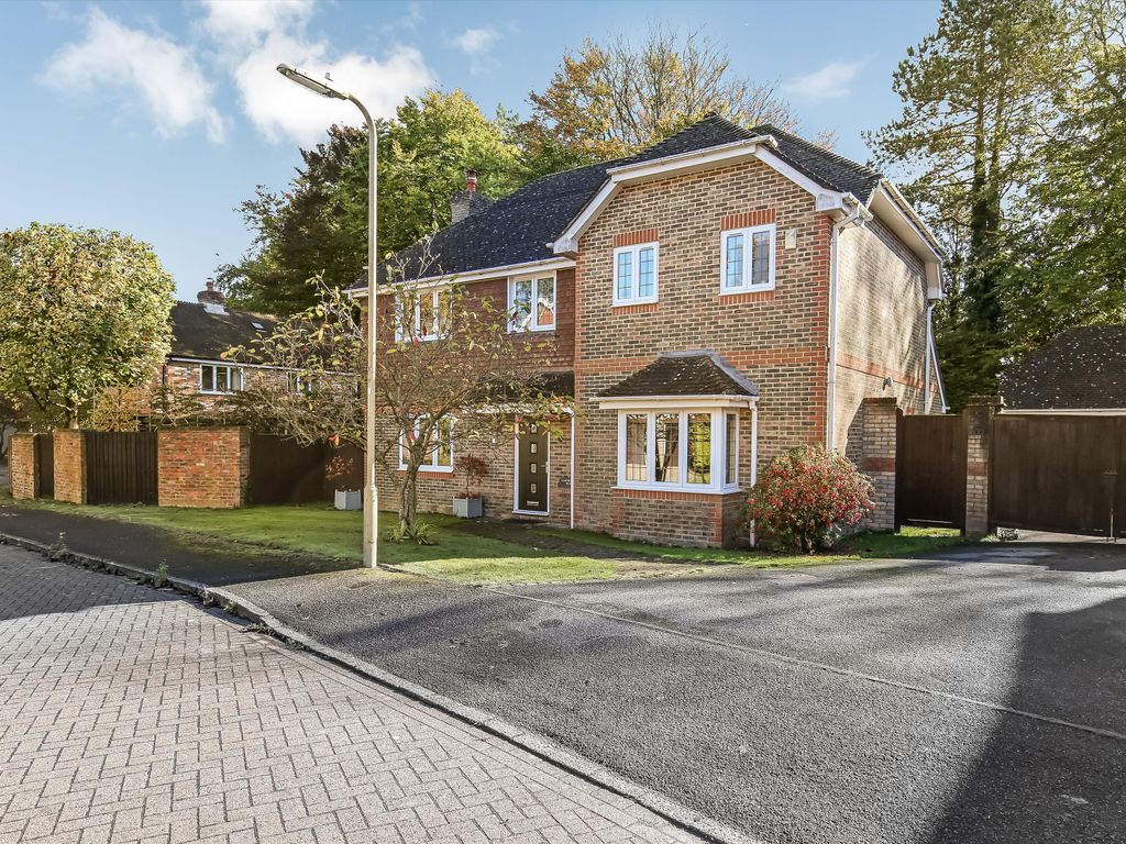 Sarum View, Winchester, Hampshire SO22  