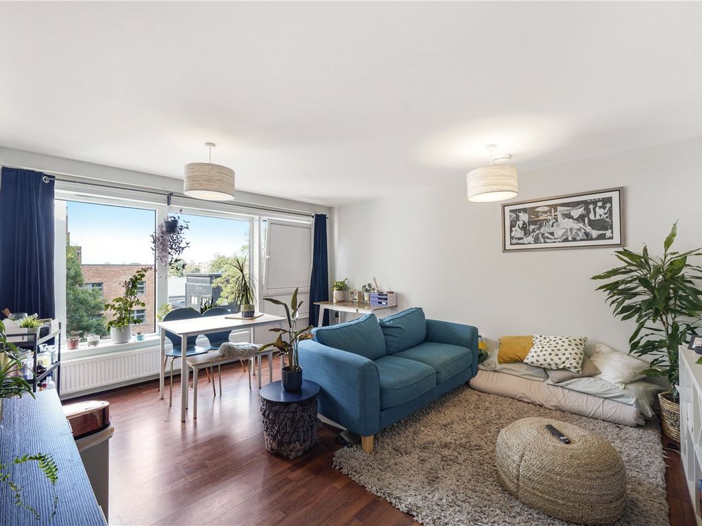 1 bed flat for sale in Elm Grove, London SW19, £385,000 Zoopla