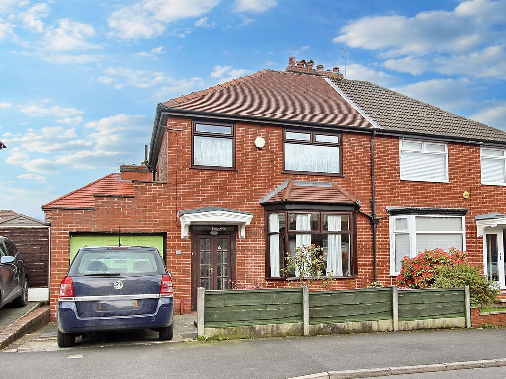 3 bed semidetached house for sale in Mount Road, Prestwich M25, £