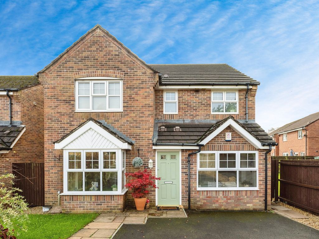 4 bed detached house for sale in Coed Fedwen, Birchgrove SA7, £325,000