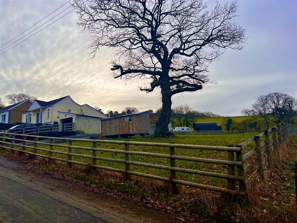 2 bed detached bungalow for sale in Heol Y Mynydd, Garnswllt, Ammanford