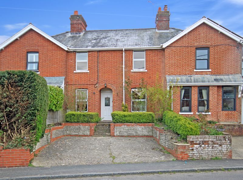 3 bed terraced house for sale in Whitsbury Road, Fordingbridge SP6 Zoopla