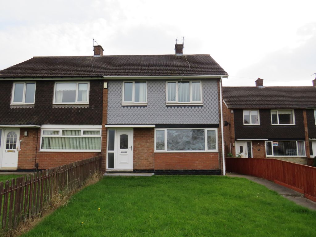 3 bed property to rent in Felby Avenue, Middlesbrough TS3, £725 pcm