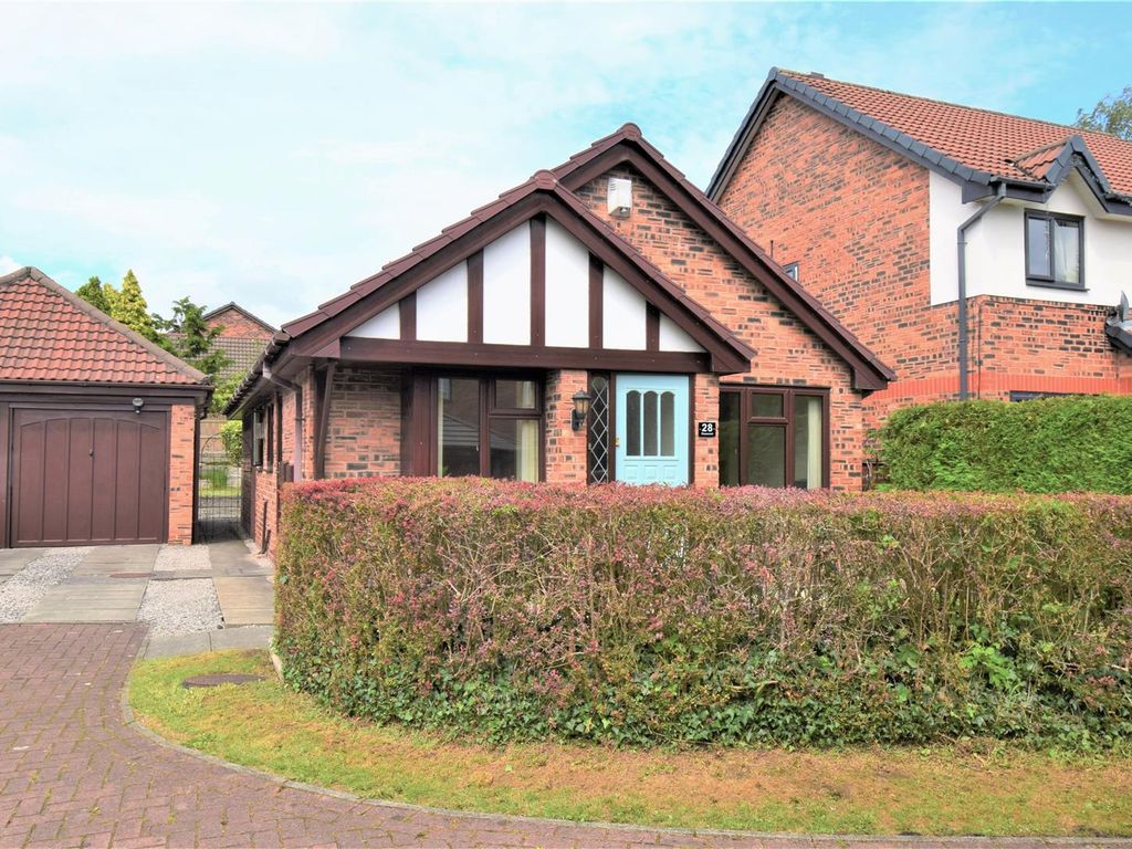 3 bed detached bungalow for sale in Rosewood, Westhoughton, Bolton BL5
