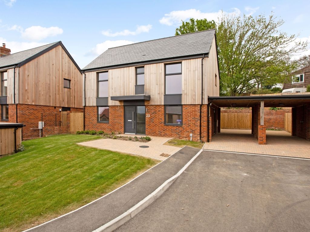 4 bed detached house to rent in Riverside Rise, Allington, Salisbury