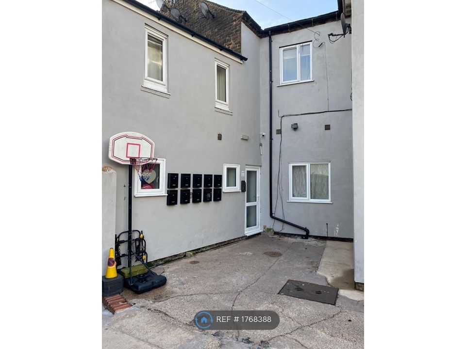 1 bed flat to rent in Waterloo Road, Stoke On Trent ST6 Zoopla