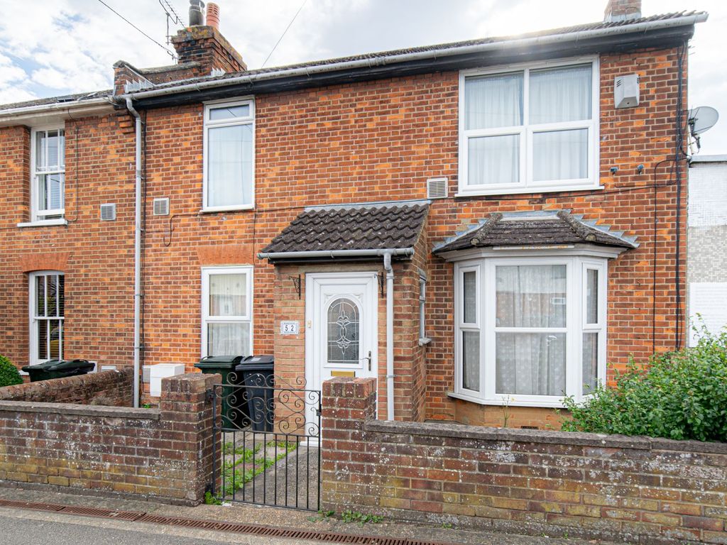 2 bed terraced house for sale in Kingsnorth Road, Ashford TN23, £