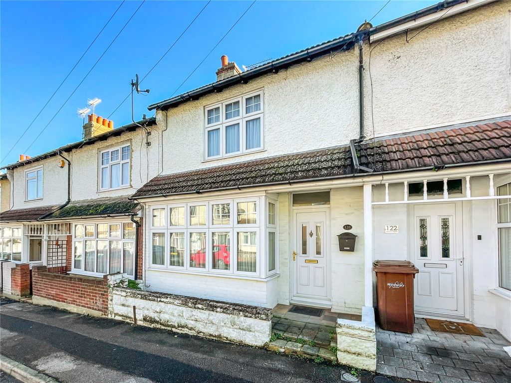 2 bed terraced house for sale in Albany Road, Gillingham, Kent ME7 Zoopla