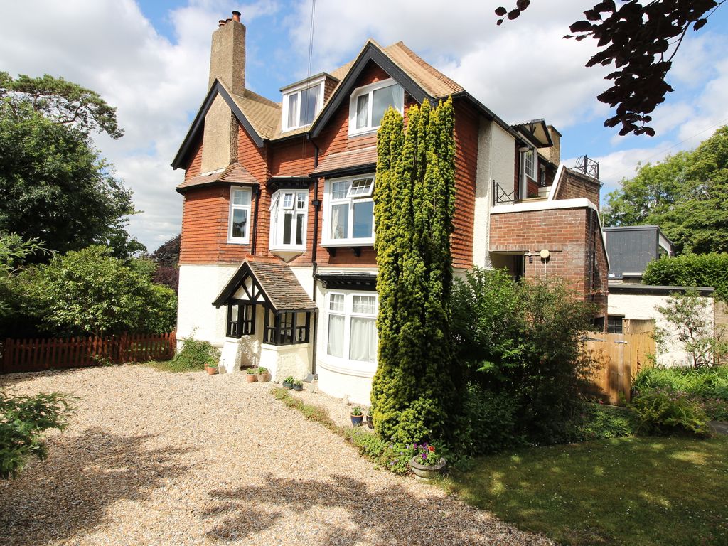 3 bed flat for sale in North Road, Hythe, Kent CT21 Zoopla