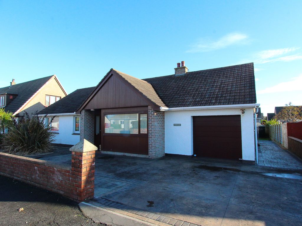 3 bed detached bungalow for sale in Northam, Lochview Road, Stranraer