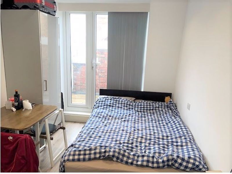 Studio to rent in The Luminaire Apartments, Kilburn High Road, London