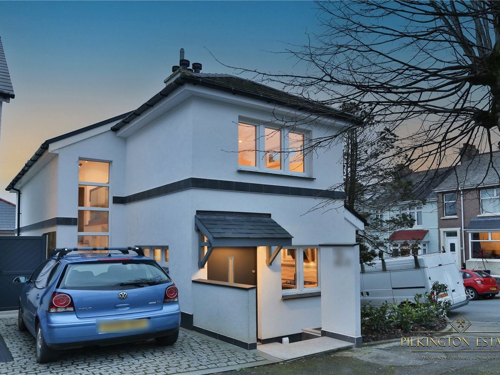 3 bed detached house for sale in Mount Gould Avenue, Plymouth, Devon
