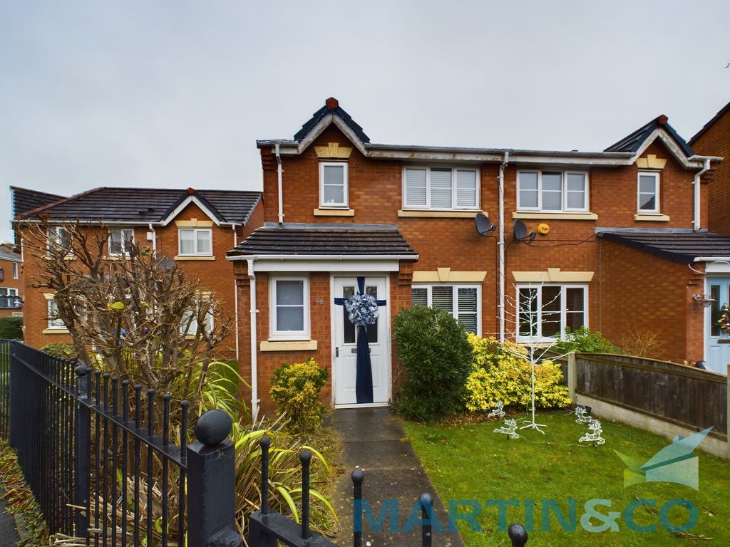 3 bed semidetached house for sale in Hansby Drive, Hunts Cross