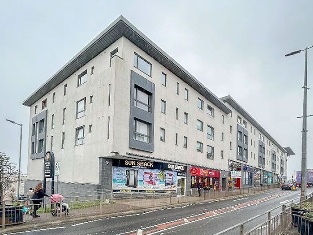 2 bed flat for sale in 49D, Main Street, Cambuslang G727Hb G72, £70,000