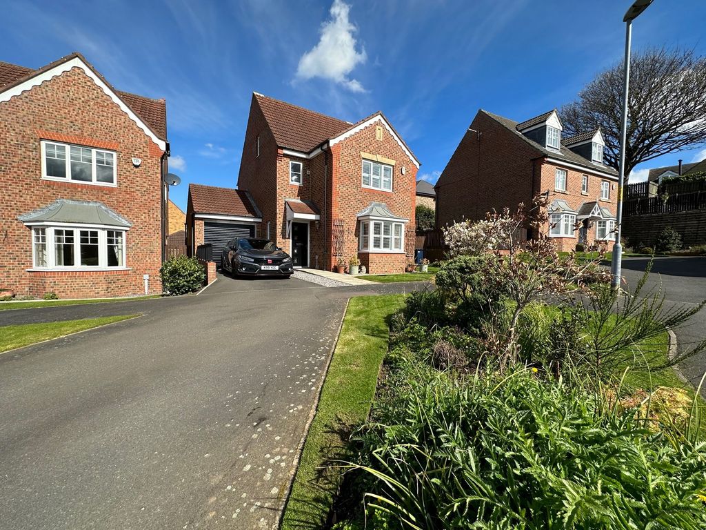 4 bed detached house for sale in Leafield Close, Birtley, Chester Le